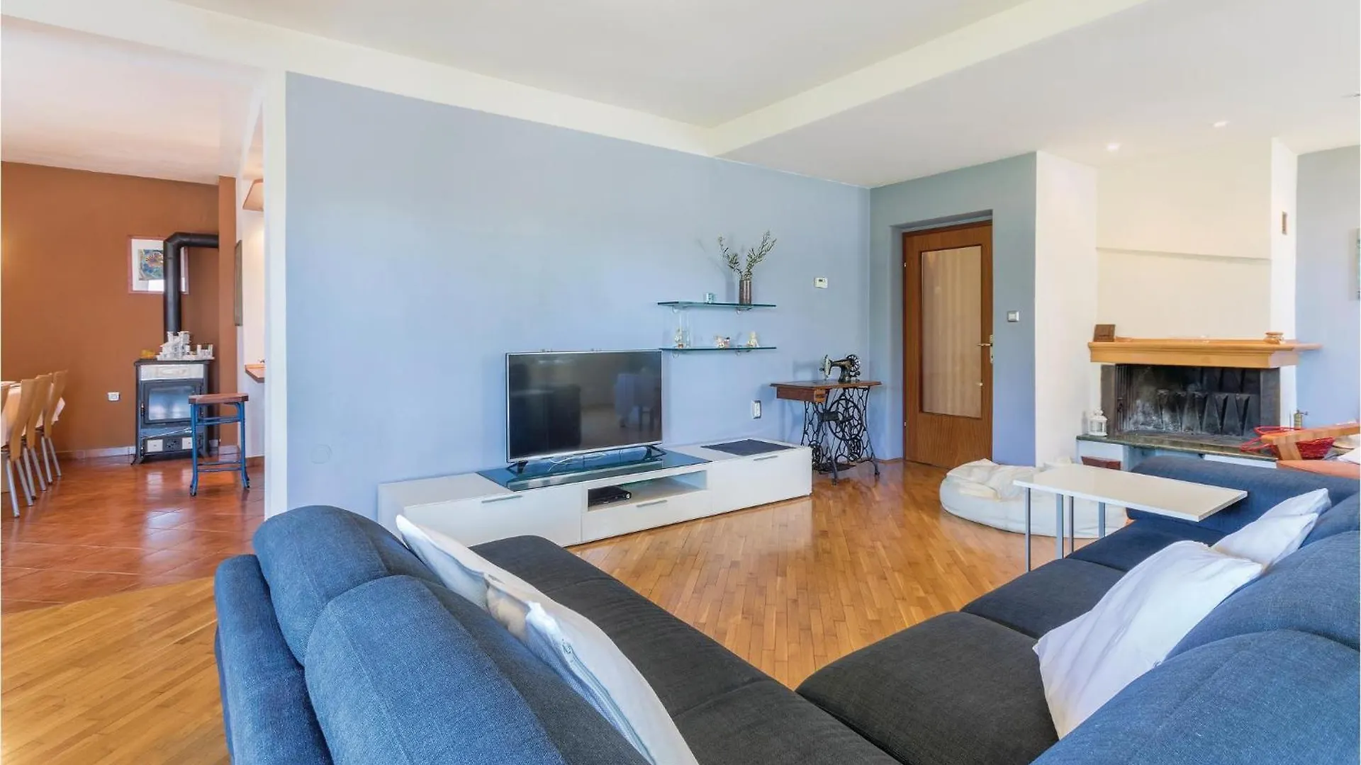 Cozy Apartment In Pula With Wifi